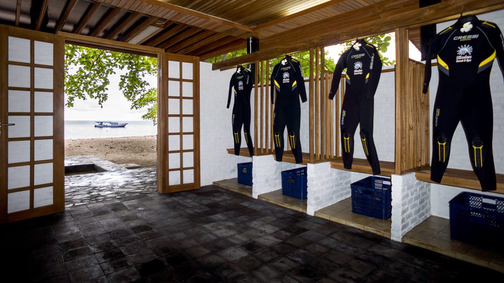 29 siladen resort and spa north sulawesi indonesia dive center locker room 29 siladen resort and spa north sulawesi indonesia dive center locker room