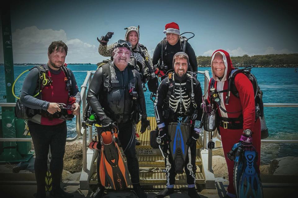 Cleanup crew christmas 365 Dive for Debris Cleanup Crew