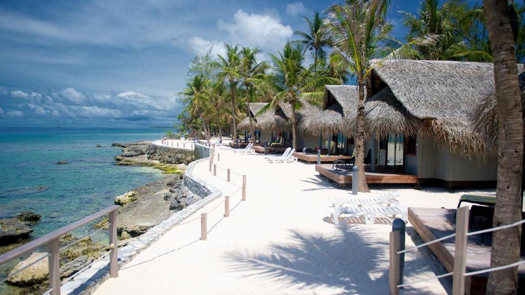 Hotel le maitai rangiroa beach bungalows Hotel le maitai rangiroa beach bungalows