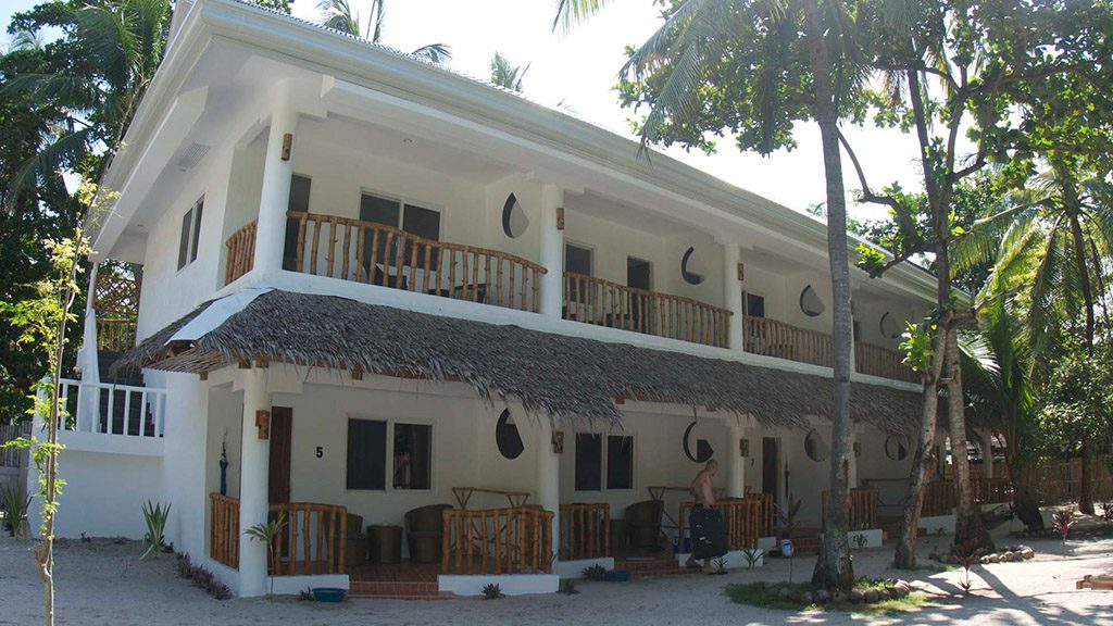 8 evolution malapascua philippines main building 1