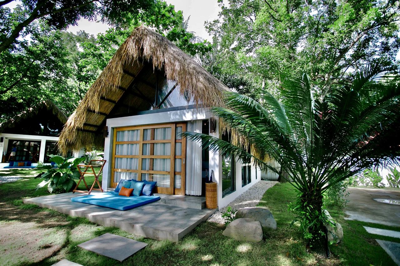 Salum Premier Vila External